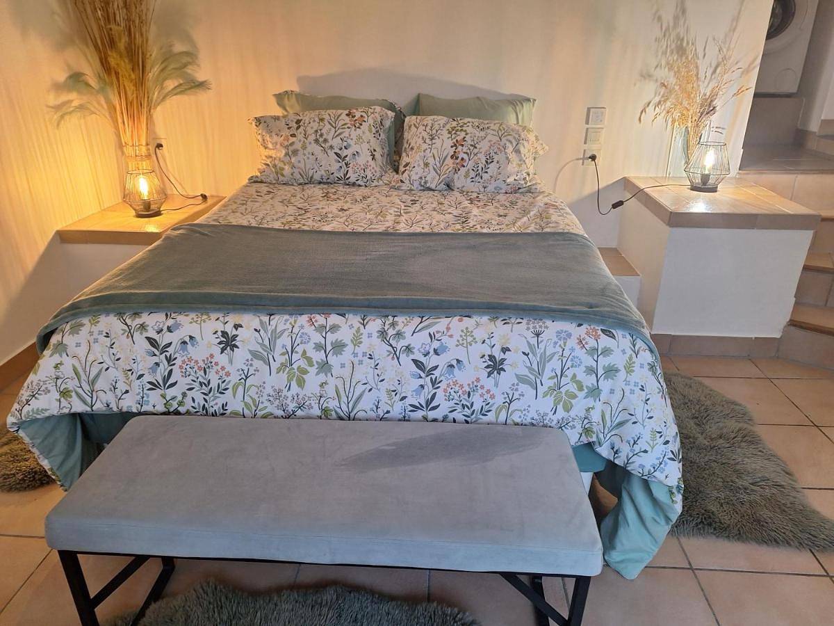 Appartement entier, Au Doux Repos in La Robine-sur-Galabre, Alpes-de-Haute-Provence