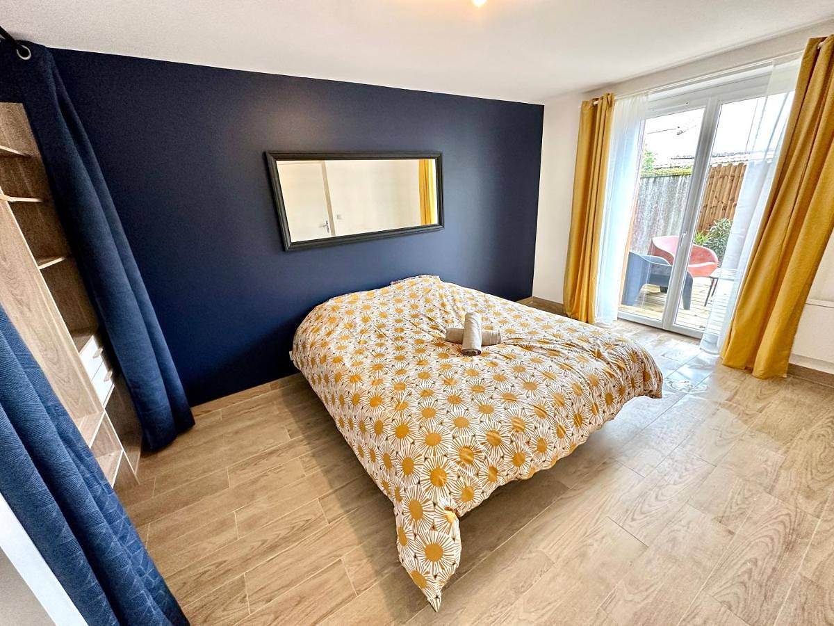 Appartement entier, Evasion dépaysante Canal du Midi * Terrasse & Spa in Castelnaudary, Région de Carcassonne