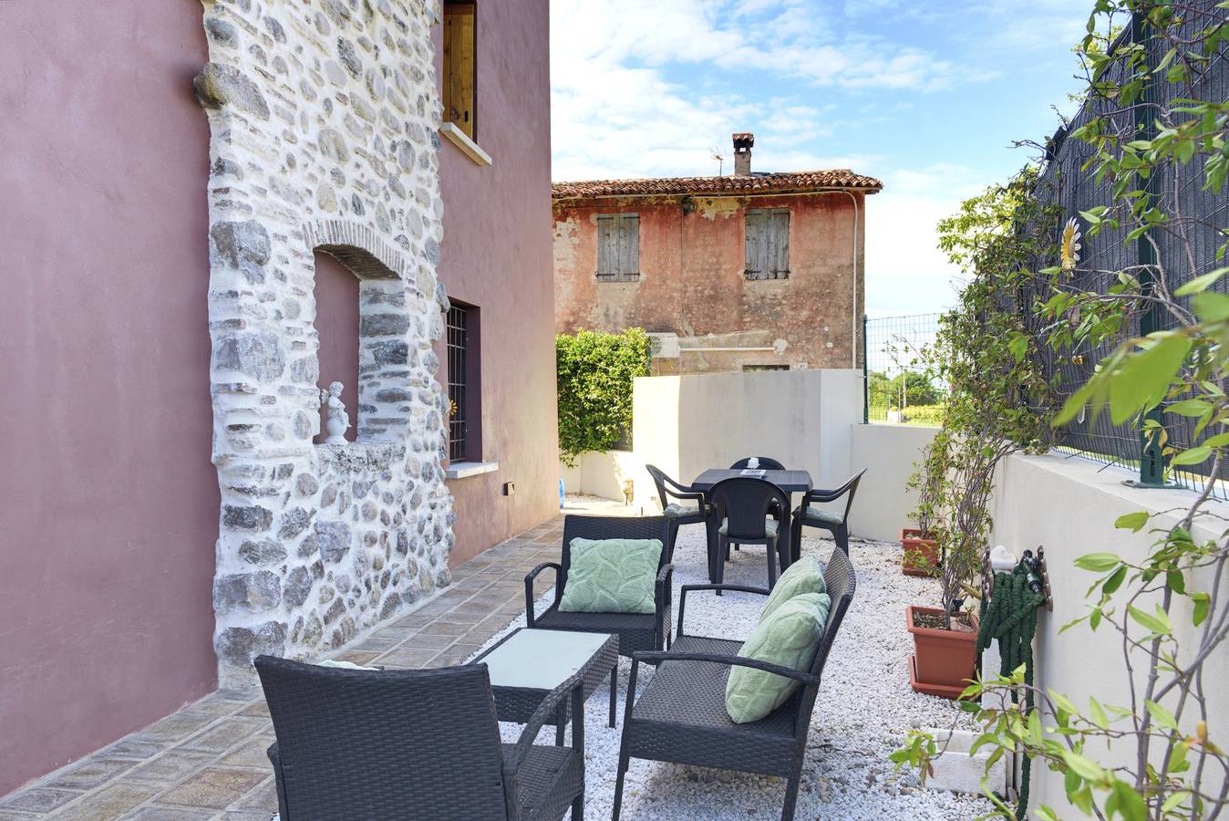 Geheel appartement, The Romantic Place in Lazise, Garda Bergen