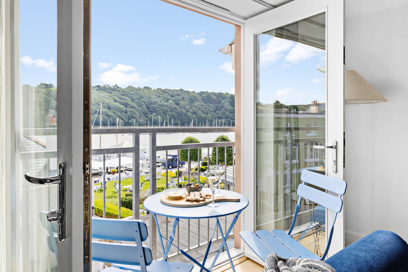 Entire apartment, The Masts, 37 Dart Marina in Dartmouth, Devon