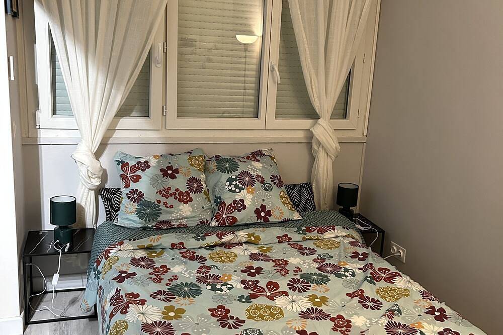 Appartement entier, Charmant 2 pièces proche Paris et aéroport Orly in Orly (Île de France), Val-de-Marne