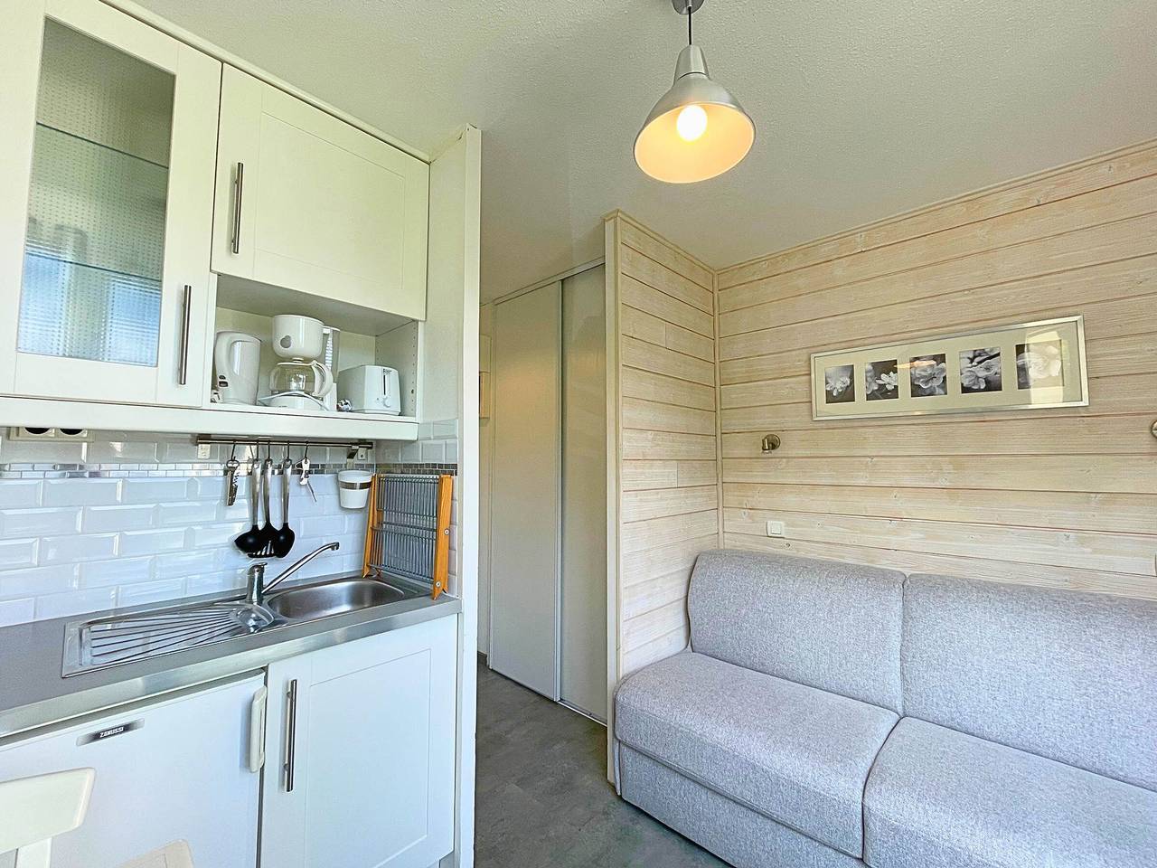 Ganzes Studio, Charmantes Studio für 2 Personen in den Ménuires, direkt an den Pisten, nahe Geschäfte in Les Menuires, Saint-Martin-de-Belleville