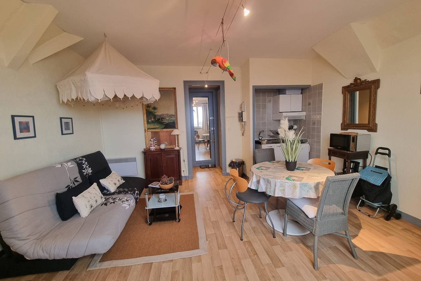 Studio entier, Studio confortable au cœur d’Arcachon in Arcachon, Région d'Arcachon