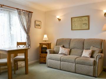 Log Cabin for 2 People in Ambleside, Cumbria, Photo 2