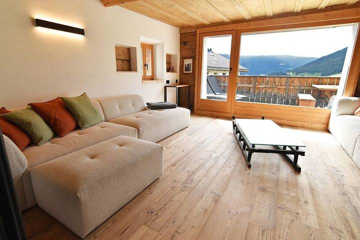 Ferienhaus für 8 Personen in Surses