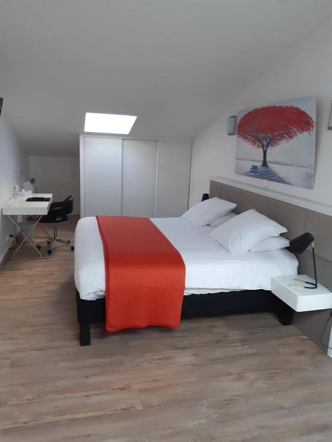 Logis Hôtel Restaurant Résidence in Nissan-lez-Enserune, Mittelmeerküste (Frankreich)