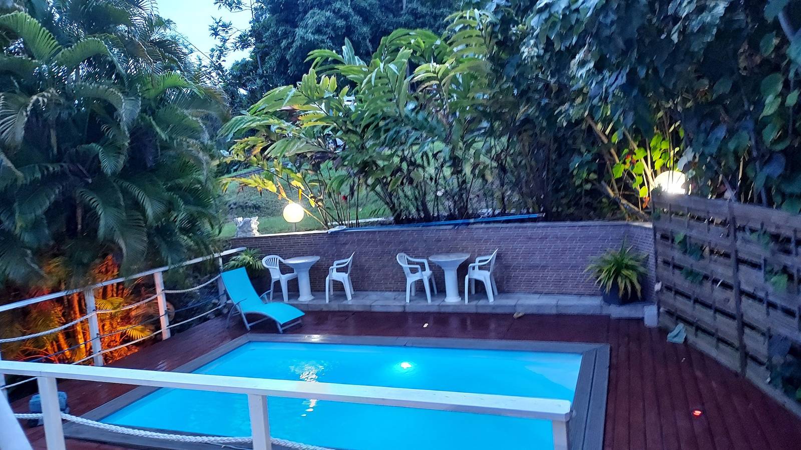 Appartement entier, Appartement charmant à Rivière-Pilote avec piscine partagée in Rivière-Pilote, Martinique
