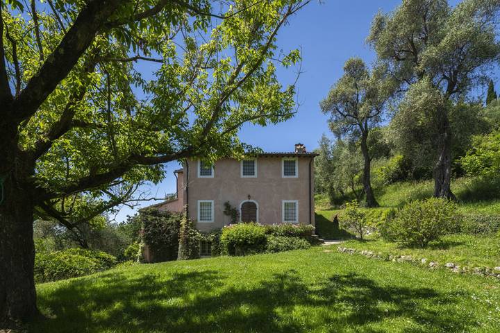 Villa voor 9 personen, met tuin in Versilia
