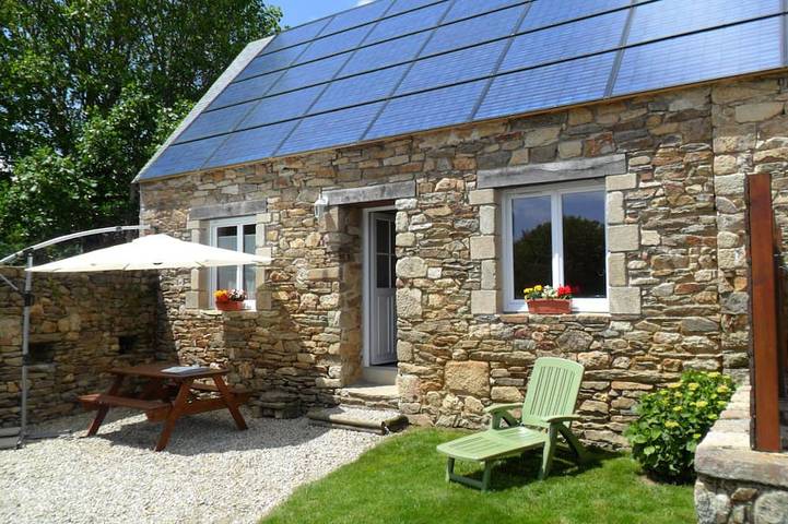 Gîte pour 4 personnes, avec Jardin à Goulien