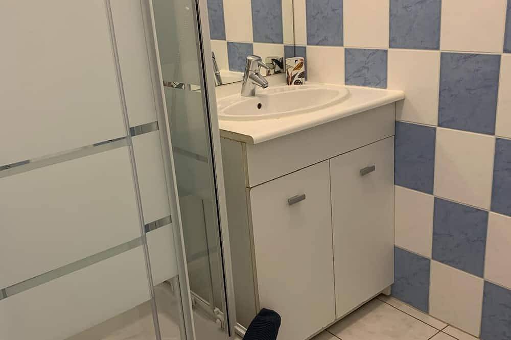 Appartement entier, Logement fonctionnel, lumineux et calme en plein centre ville de Janzé in Janzé, Région de Rennes