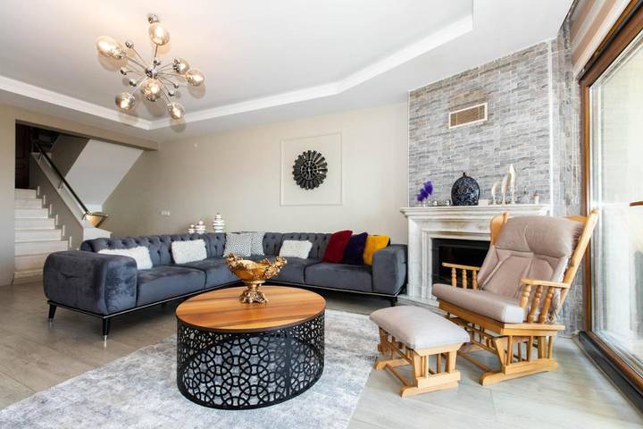 Villa pour 8 personnes, avec vue et vue sur le lac ainsi que jardin et piscine à Istanbul - 4