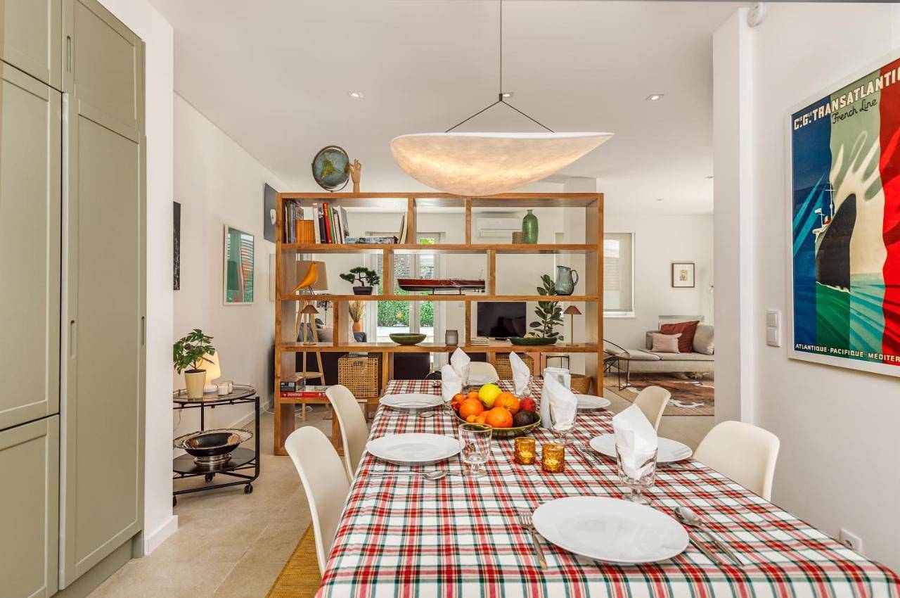 Villa with Private Pool in Lisboa, Costa de Lisboa