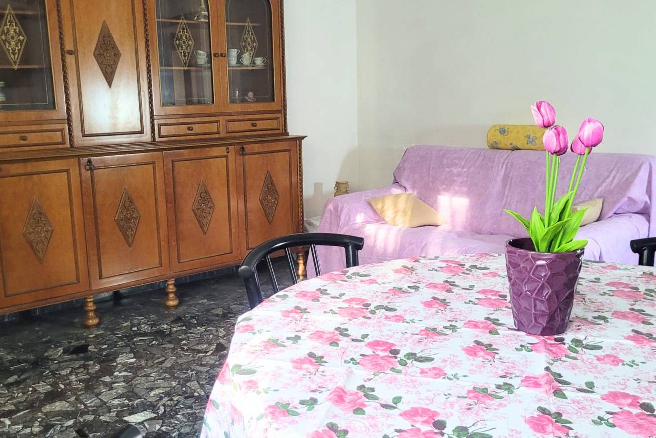 Appartement entier, Appartement de vacances pour 6 personnes avec balcon/terrasse in Gatteo A Mare, Province de Forlì-Cesena