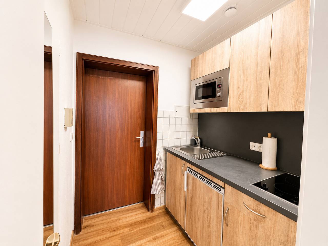 Ganze Ferienwohnung, Ferienwohnung für 2 Personen mit Balkon in Deutsches Eck, Koblenz