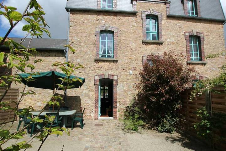 Gîte pour 5 personnes, avec jardin