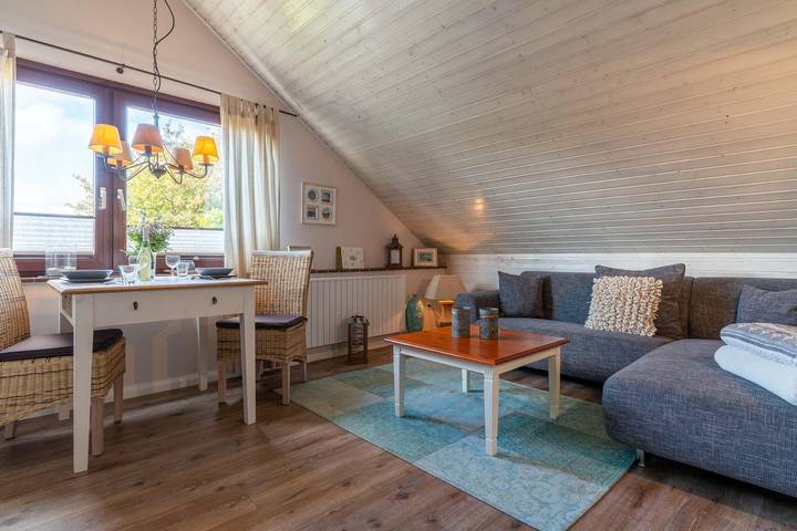 Ferienwohnung für 2 Personen, mit Balkon und Garten - 1