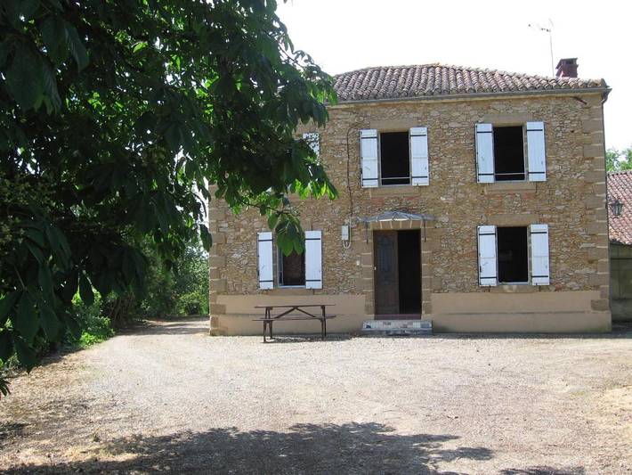 Location de vacances pour 7 personnes, avec Terrasse ainsi que Jardin et Vue à Panjas