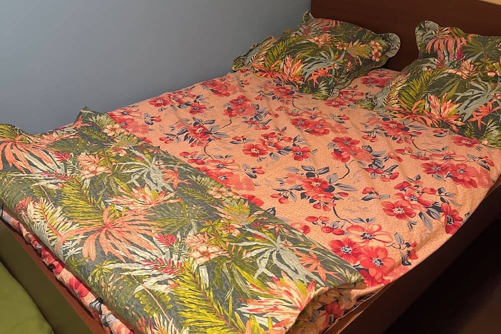Apartamento entero, Studio for rent  in Froges, Isère