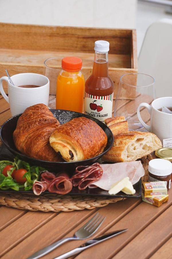 Gîte pour 4 personnes, avec jardin et vue, animaux acceptés à Prouilly - 2