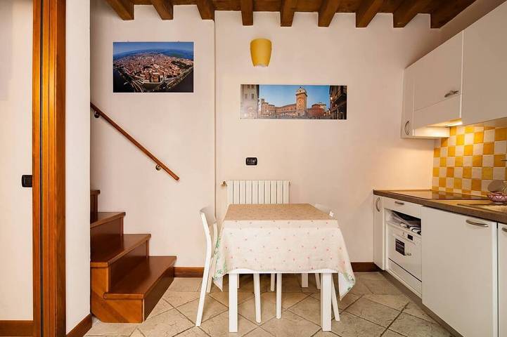 Casa vacanza per 2 persone, con giardino a Mantova