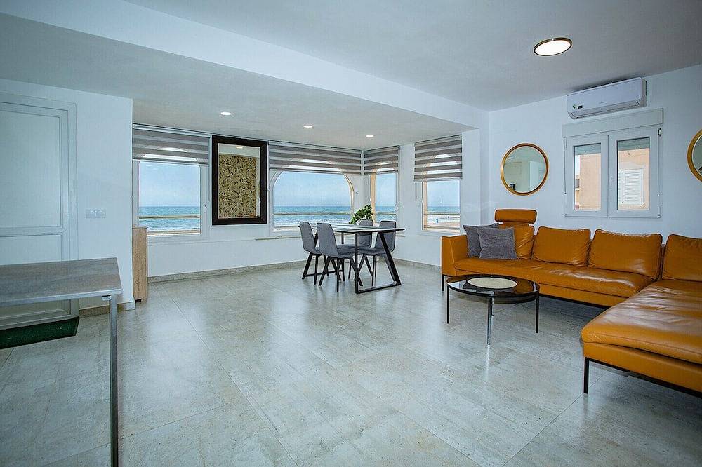 Apartamento entero, 009 Magic Sea View - Alicante Holiday in Torrevieja, Costa Blanca