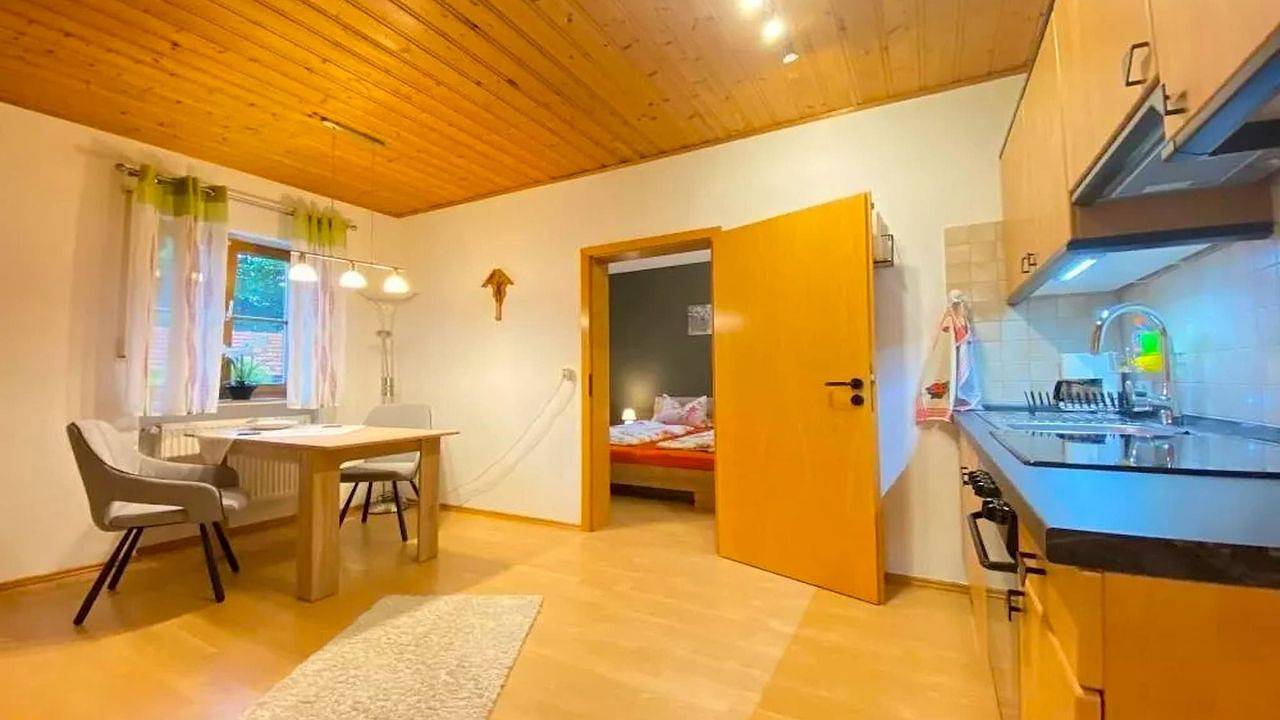 Ganze Ferienwohnung, Ferienwohnung für 2 Personen (46 m²) in Zenting in Zenting, Ostbayern