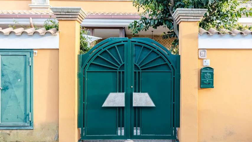 Villa per 4 persone, con giardino a Pomezia