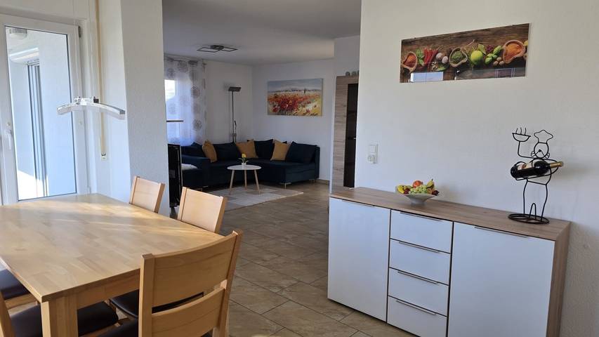 Ferienwohnung für 5 Personen, mit Balkon und Seeblick sowie Ausblick in Tettnang - 4