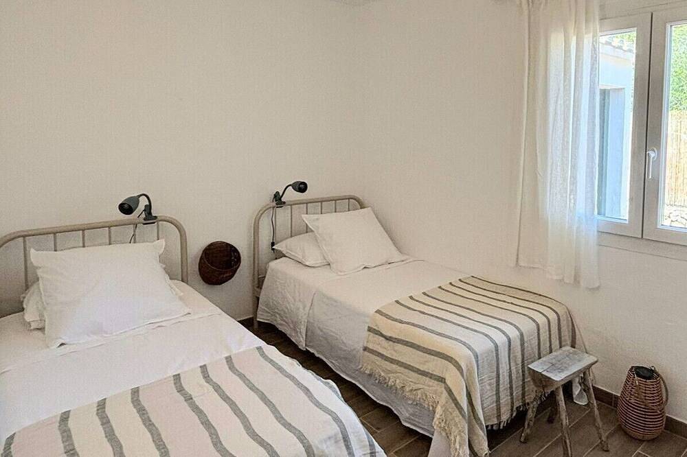 Villa Mar Blau, sea views, 6 pax, Air Conditioning in Binissafuller, Sant Lluís