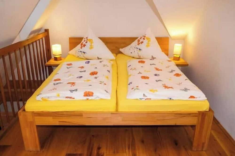 Ganze Wohnung, Traumapartment mit Blockhaussauna in Rosenthal-Bielatal, Elbsandsteingebirge