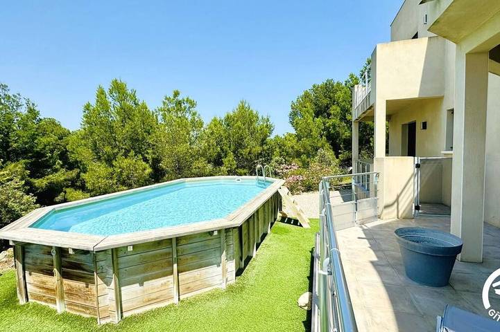 Location de vacances pour 7 personnes, avec piscine à Leucate