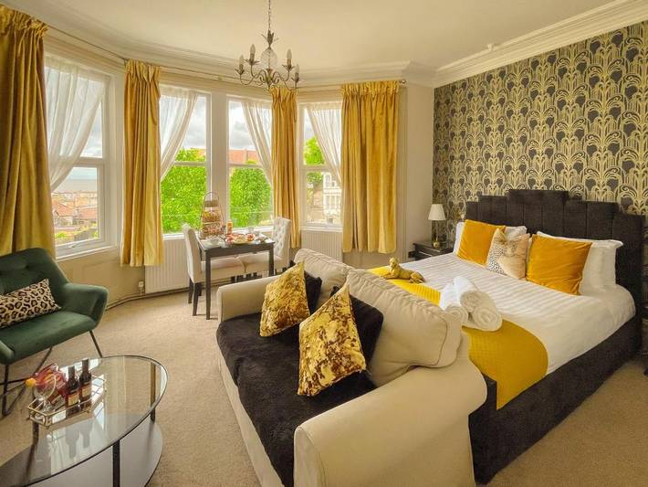 Holiday rental for 2 people, with view and terrace in North Somerset