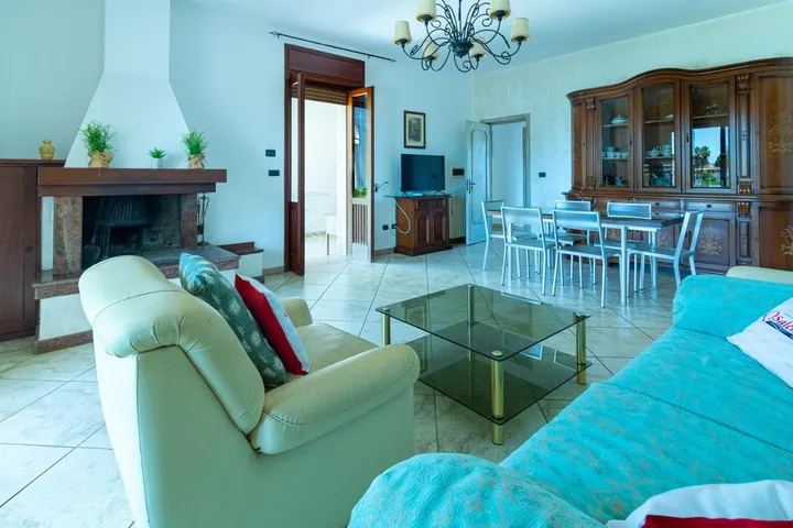 Ferienhaus für 8 Personen, mit Balkon und Ausblick, kinderfreundlich - 1
