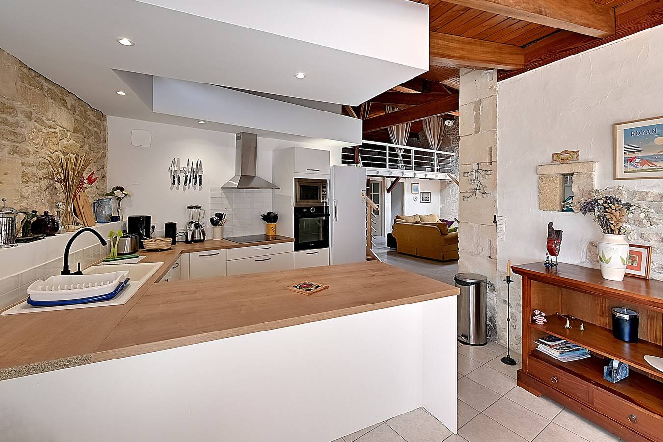 Les Vents de Gironde - Maison en pierre, piscine in Chenac-Saint-Seurin-d'Uzet, Saintes region