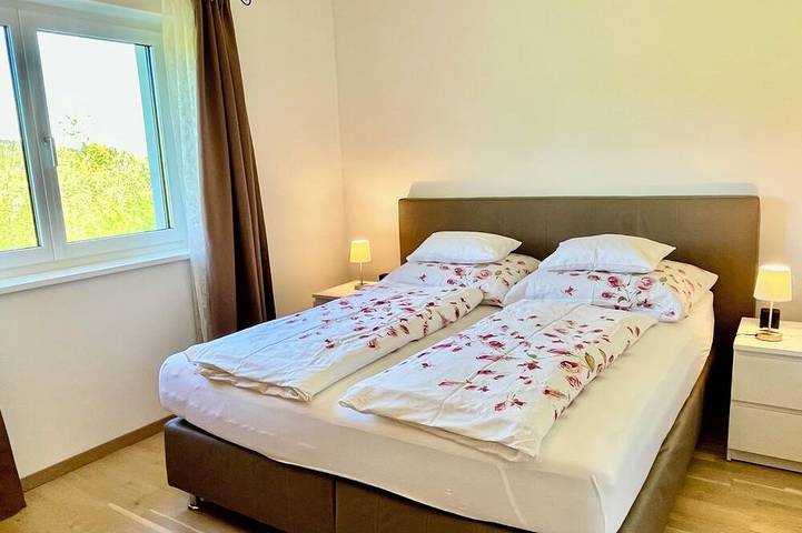 Ganze Wohnung, Apartment mit großer Terrasse in Bezirk Gmunden