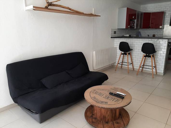 Gîte pour 4 personnes, avec terrasse et piscine dans Plage De La Savane - 4