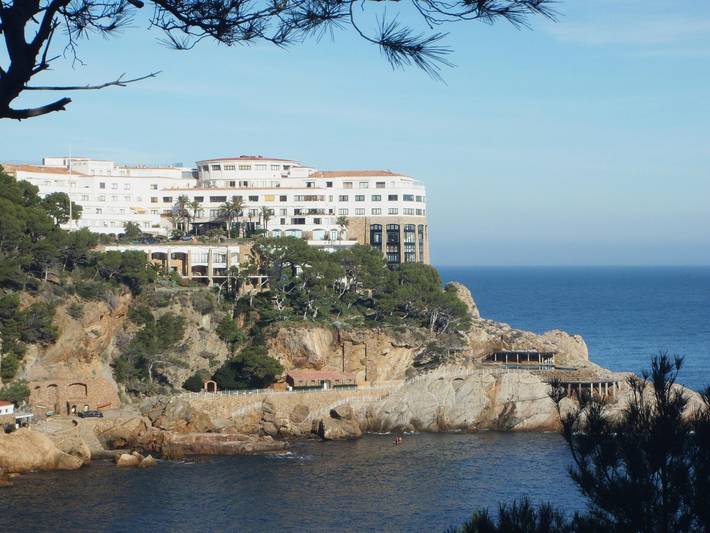Holiday letting for 4 people, with Balcony and Ocean view as well as Garden and Children pool in Begur