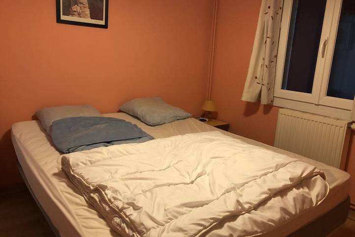 Location de vacances pour 9 personnes, avec jacuzzi ainsi que terrasse et jardin, animaux acceptés à Bouchet - 3