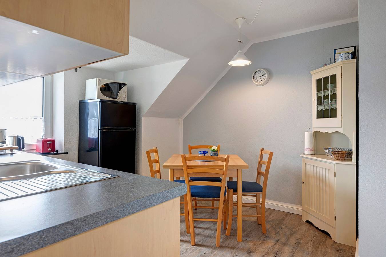 Ganze Wohnung, Ferienwohnung 'Flut' mit Gemeinschaftsgarten und Wi-Fi in Langeneß, Halligen