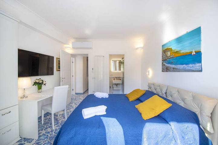 Casa Diodora, vicino al mare, in Costiera Amalfitana in Maiori, Amalfi Coast
