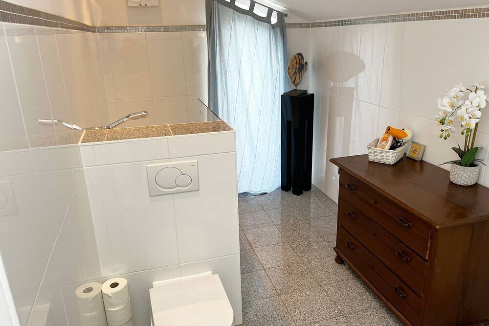 Ganze Wohnung, Großzügige 3-Zr.-Wohnung im Osten Münchens, mit Alpenblick in Markt Schwaben, Oberbayern