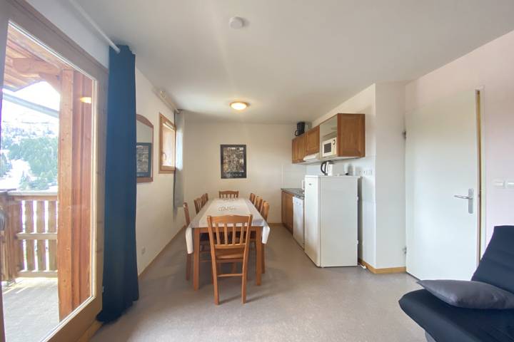 Gîte pour 8 personnes, avec balcon et vue, adapté aux familles dans Saint-Étienne-en-Dévoluy - 3