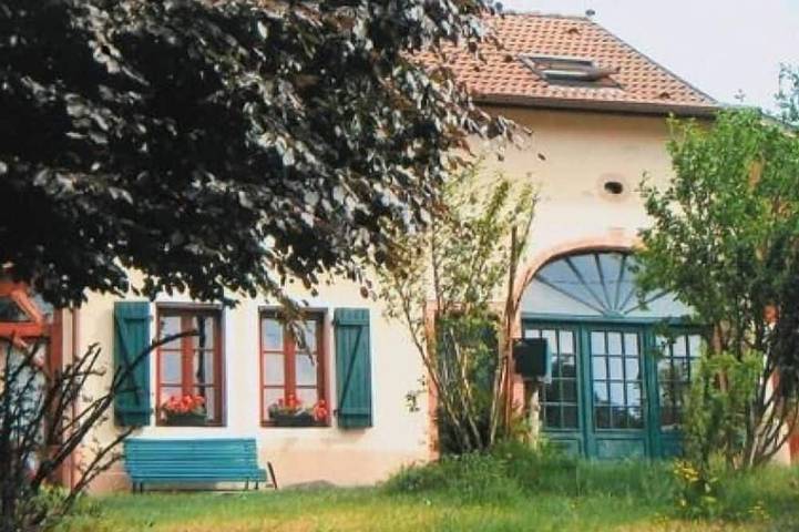 Gîte pour 3 personnes, avec jardin à Bionville