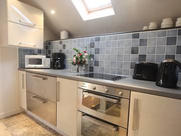 Holiday Rental for 2 People in Pembrokeshire, South-Wales, Photo 3