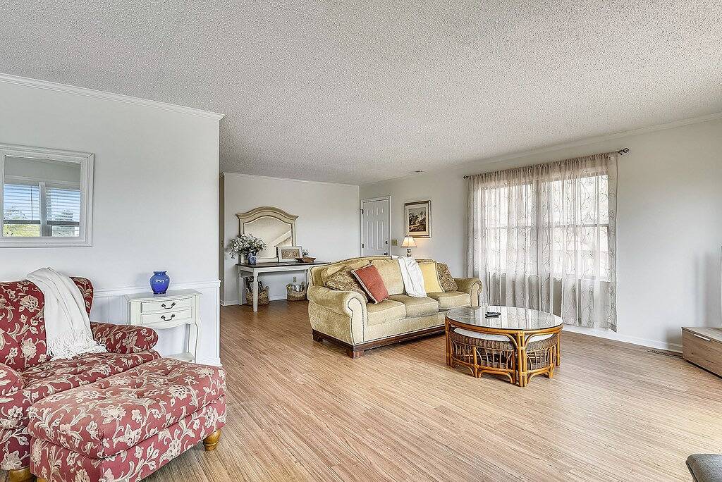 Ocean block- Walk to beach- Game room/Tiki Bar in Fenwick Island, Sussex County (Delaware)