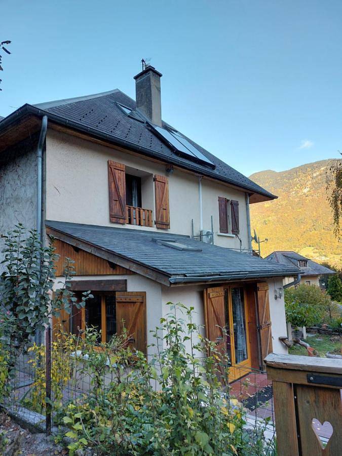 Gîte pour 4 personnes, avec vue dans Saint-Rémy-de-Maurienne