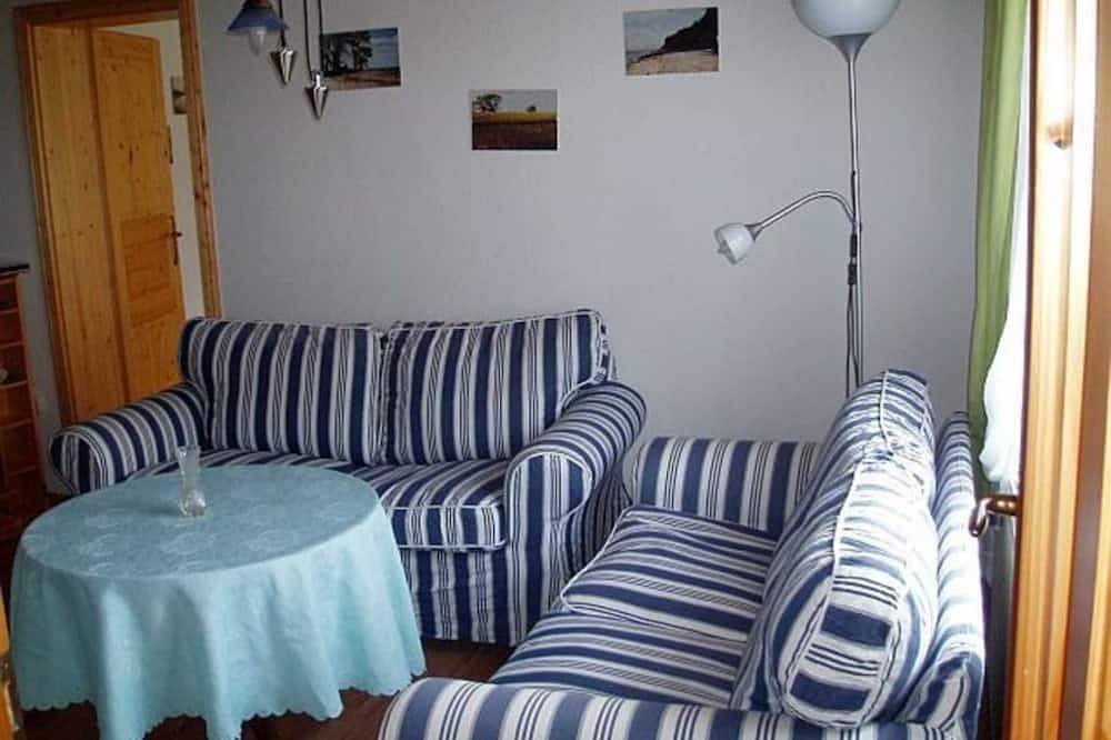 Ganze Wohnung, Rügen Fewo 108/1 - Ferienhaus in Halbinsel Zudar, Garz/Rügen