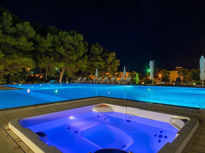 Location de vacances pour 4 personnes, avec piscine et jardin dans Marina di Pescoluse - 2