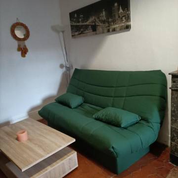 Gîte pour 6 personnes, avec jacuzzi, adapté aux familles à Clamecy