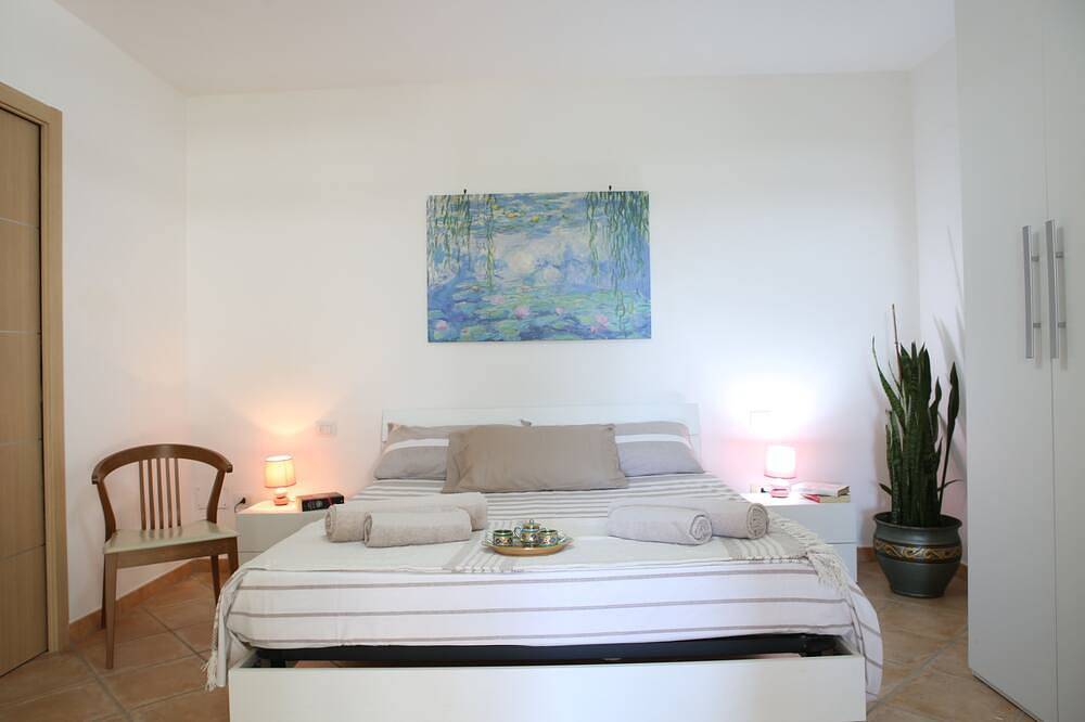 Accogliente villetta con giardino terrazzato in Leuca, Castrignano del Capo